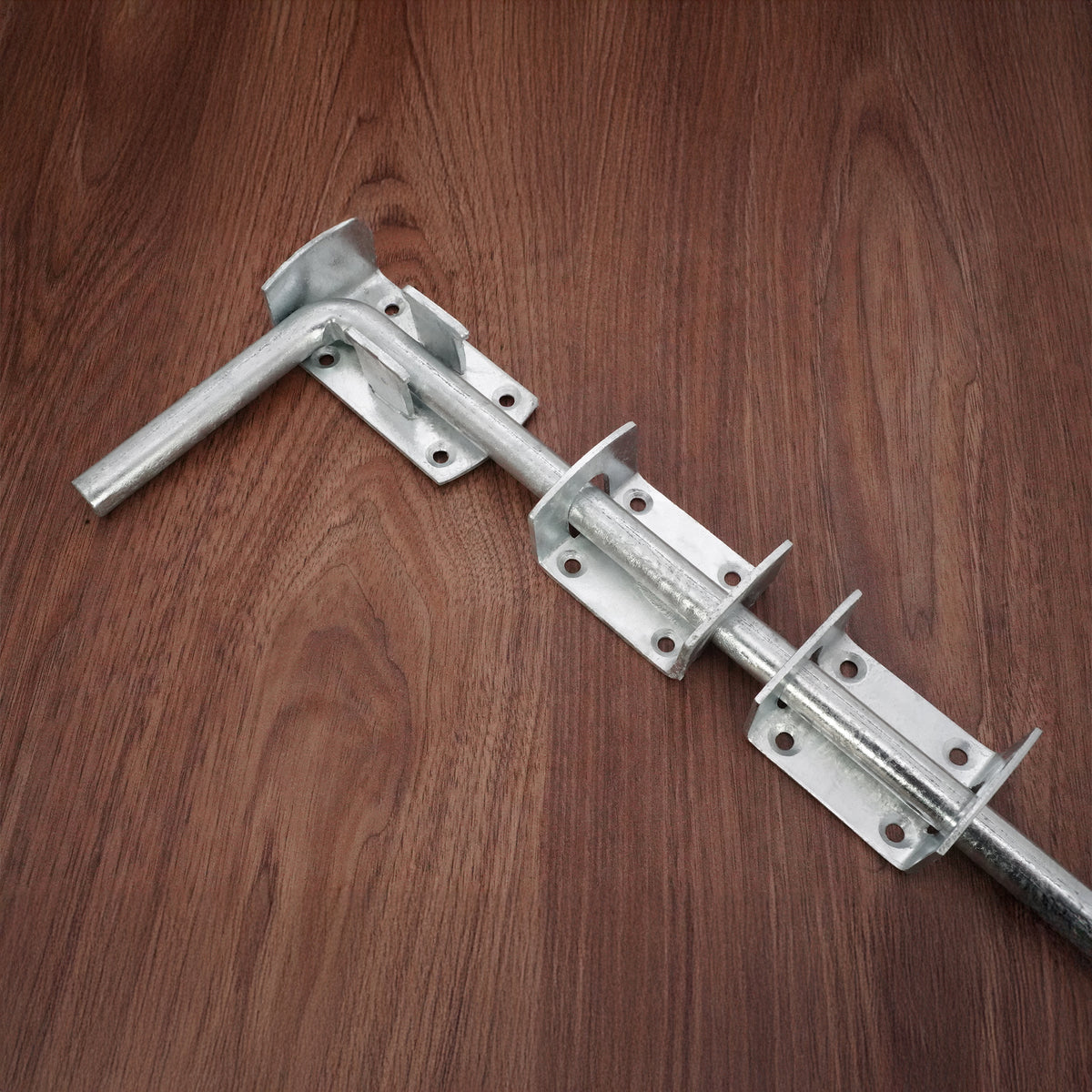 Iron Drop Bolt 18" Zinc