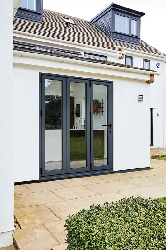 ALUVU EXTERNAL BI-FOLD 6FT