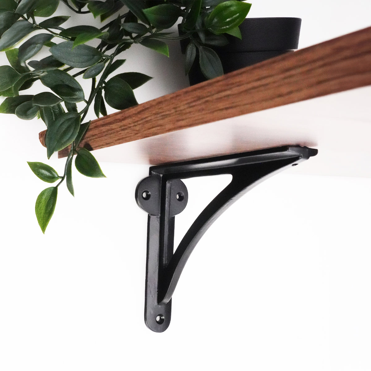 Victorian Ironbridge Shelf Bracket Black (Sold in Pairs)