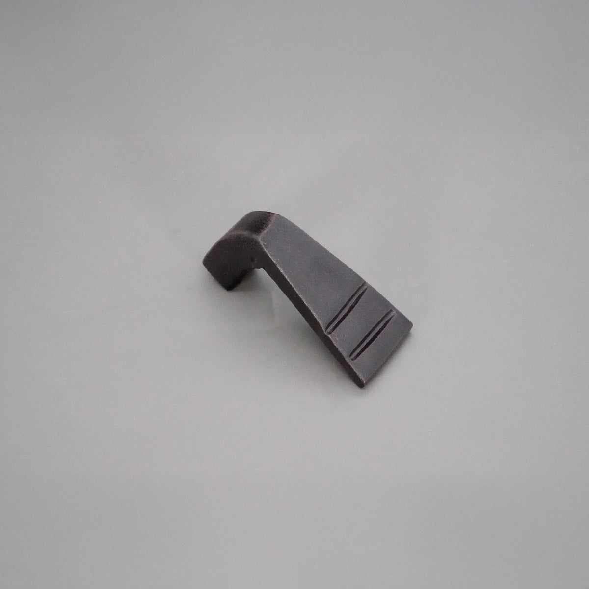 Skeg Drop Pull Matt Black