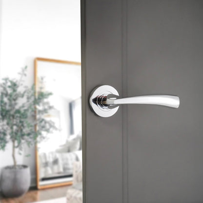 Leygo Lever Door Handle Polished Chrome