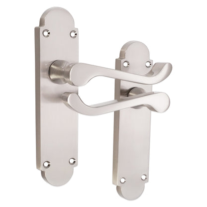 Oakley Lever on Backplate Latch Satin Nickel