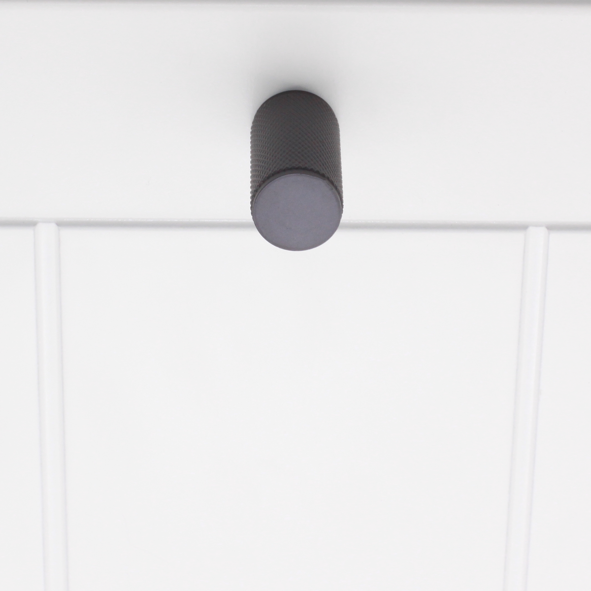 Knurled Cylinder Cupboard Pull Gunmetal Grey