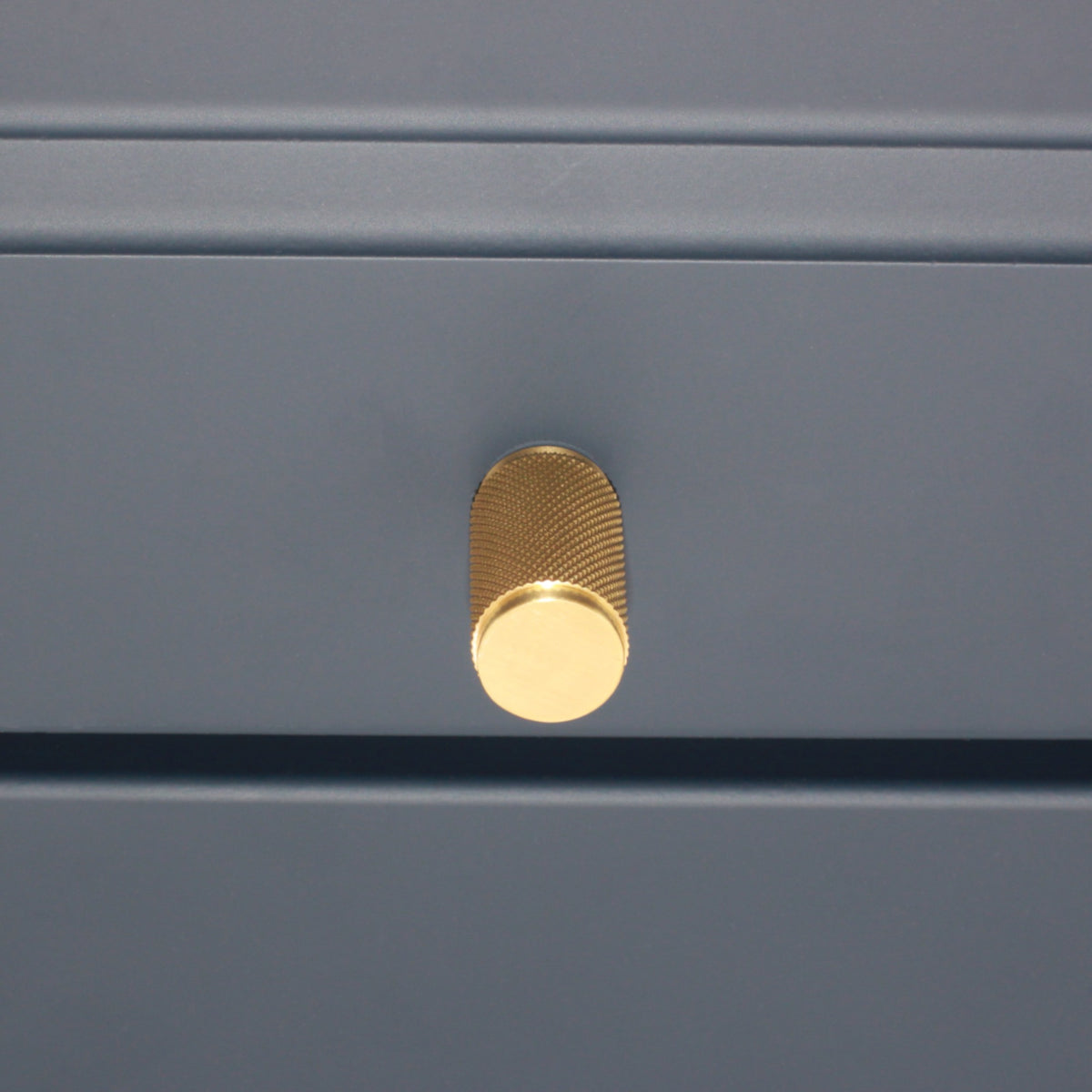 Knurled Cylinder Cupboard Pull Satin Brass