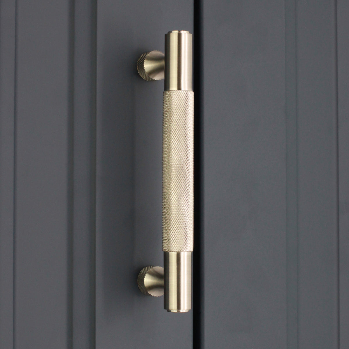 Knurled Bar Handles Medium Satin Silver
