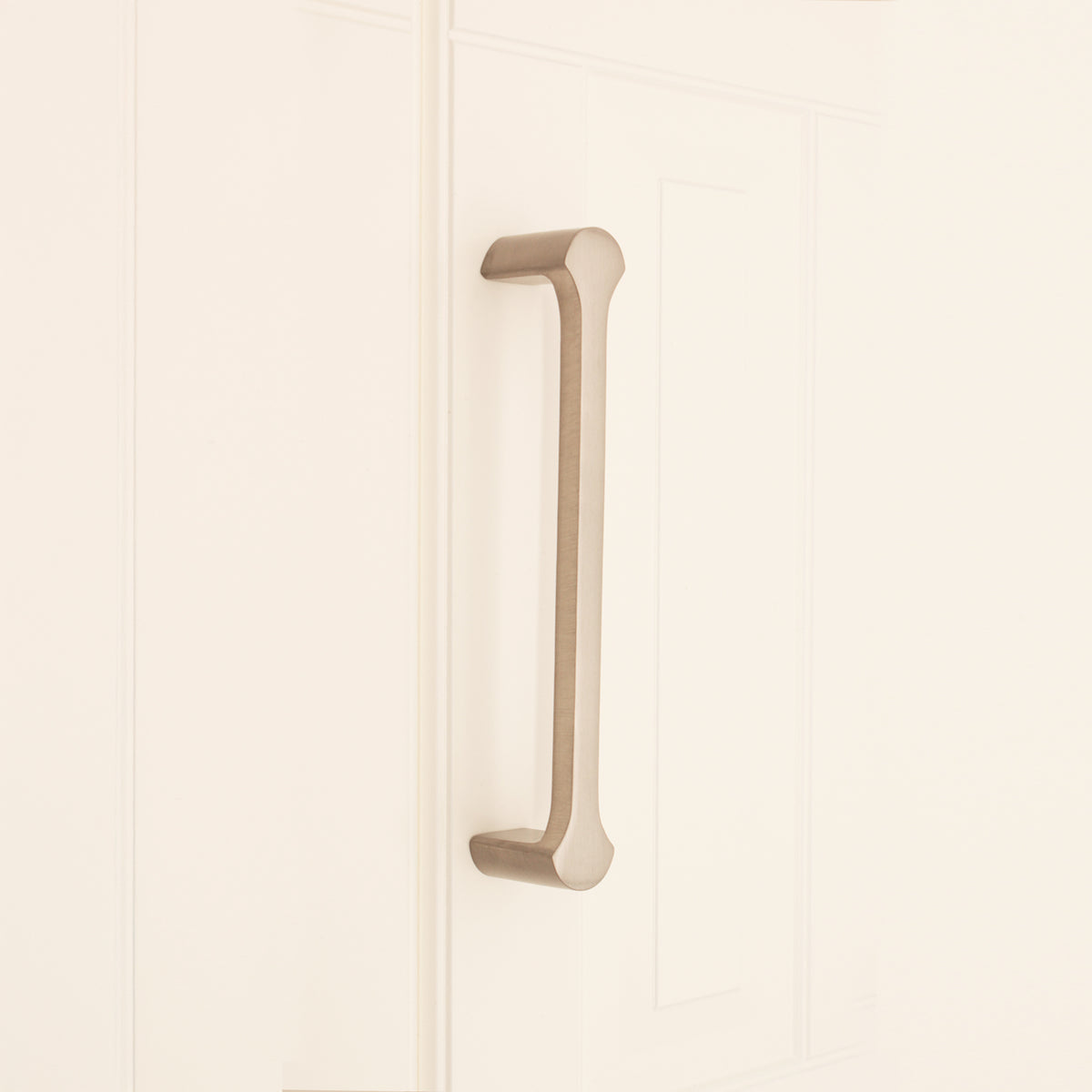 Tulip Pull Handle 165mm Satin Nickel